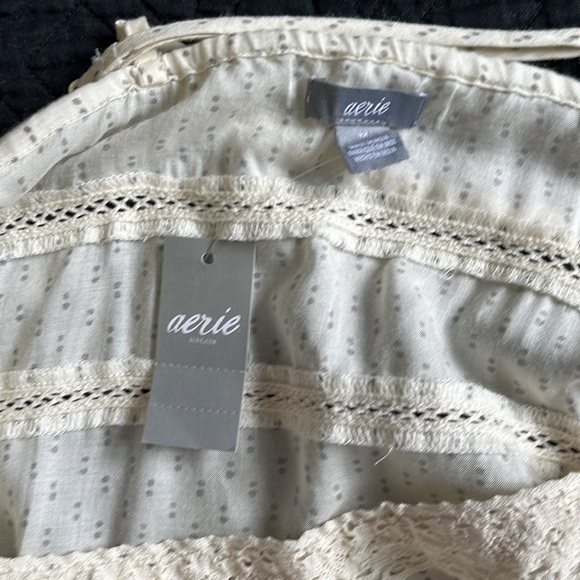 Aerie lace trimmed top - Picture 5 of 7
